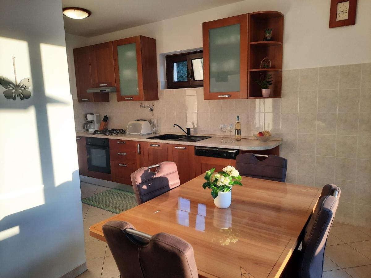 Apartman Sofia Porec Exterior photo